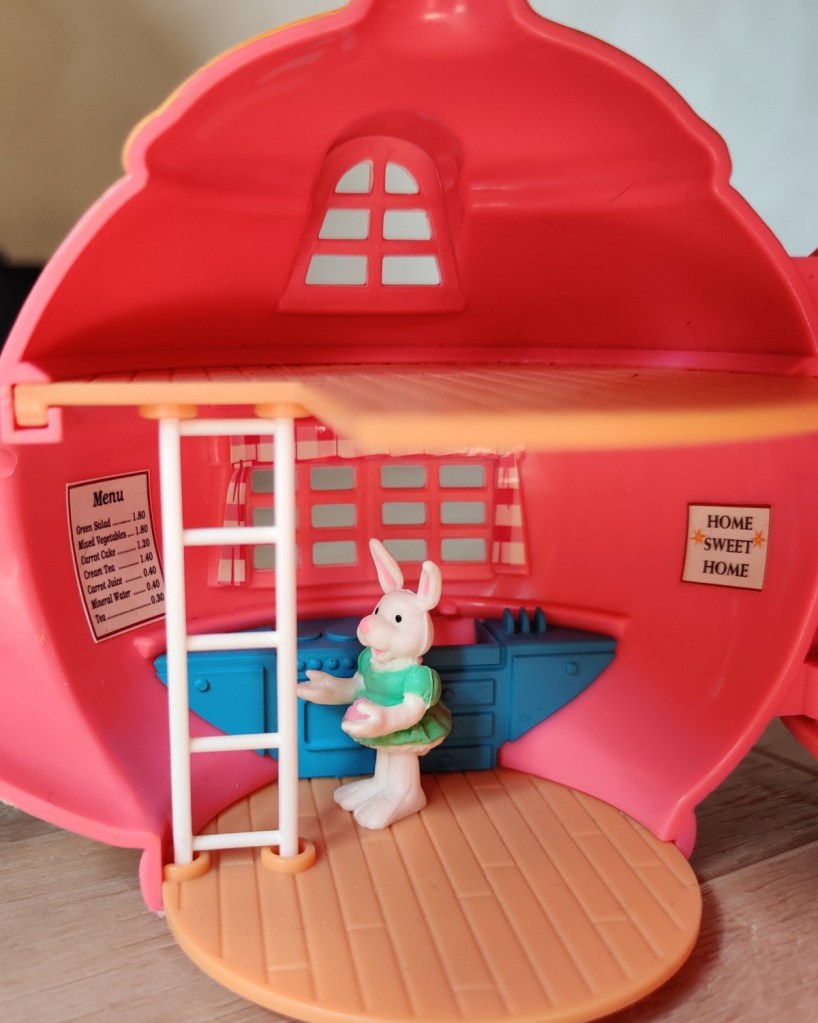 The kitchen and upper floor of the teapot house.